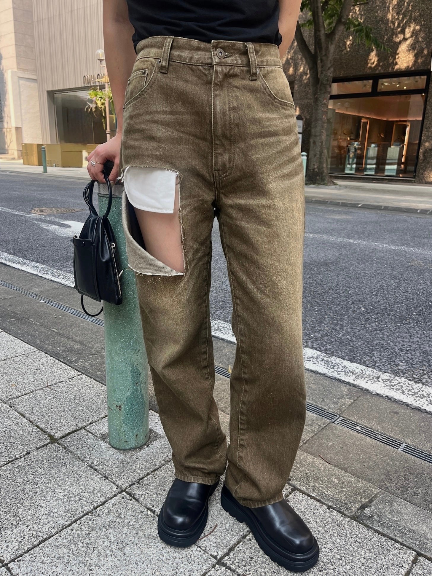 パンツ efu CUT OUT STRAIGHT DENIM CUT OUT STRAIGHT DENIM | efu(エフ)official通販サイト – efu official