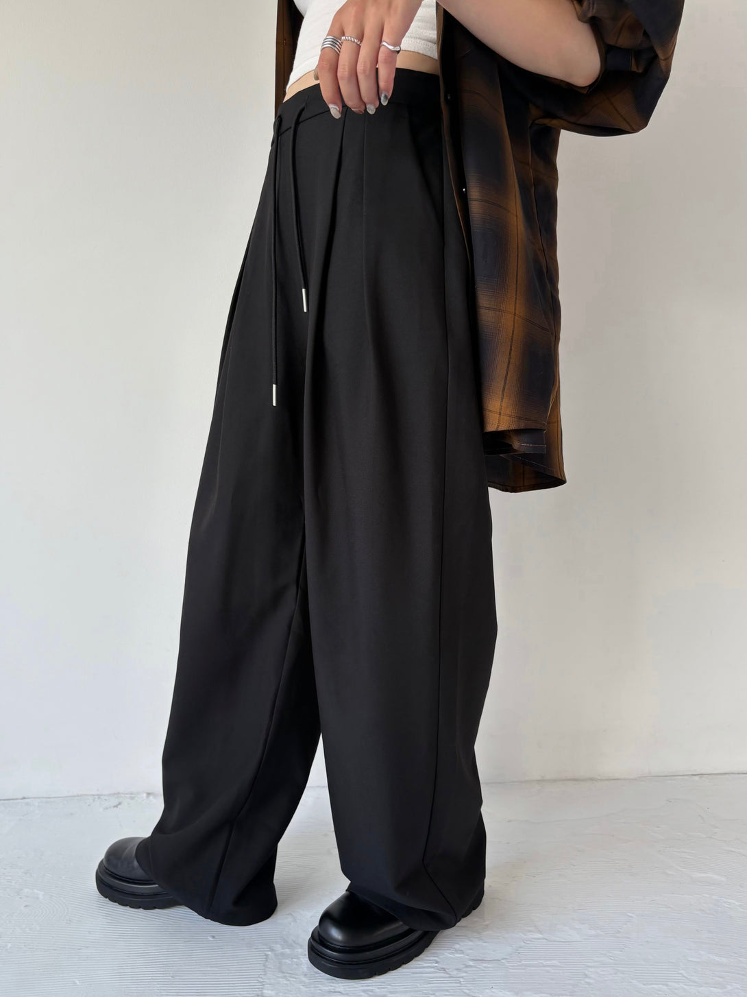 model 160cm / size M