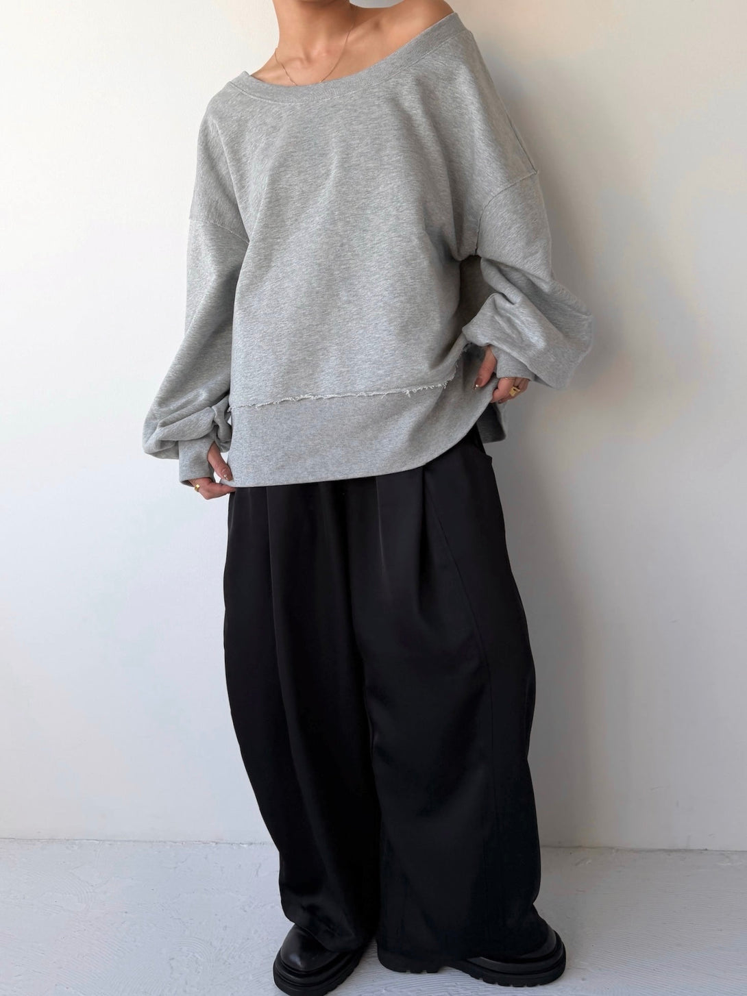 model 155cm / size free