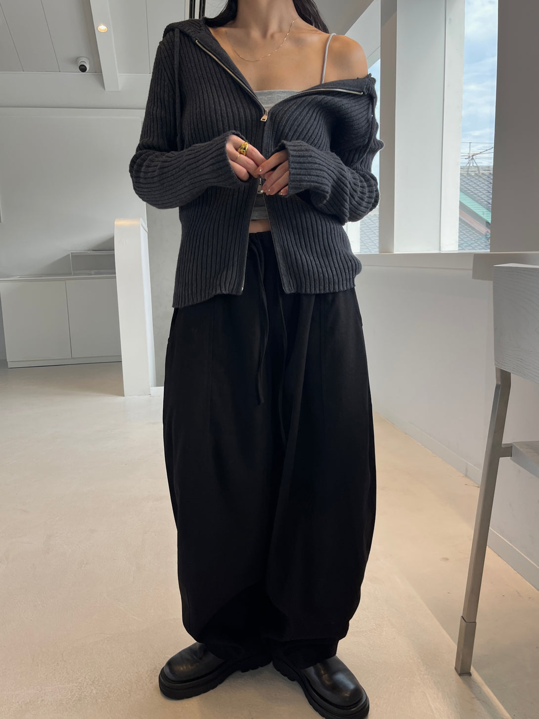 model 155cm / size free