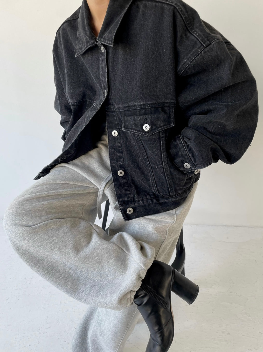 model 155cm / size free