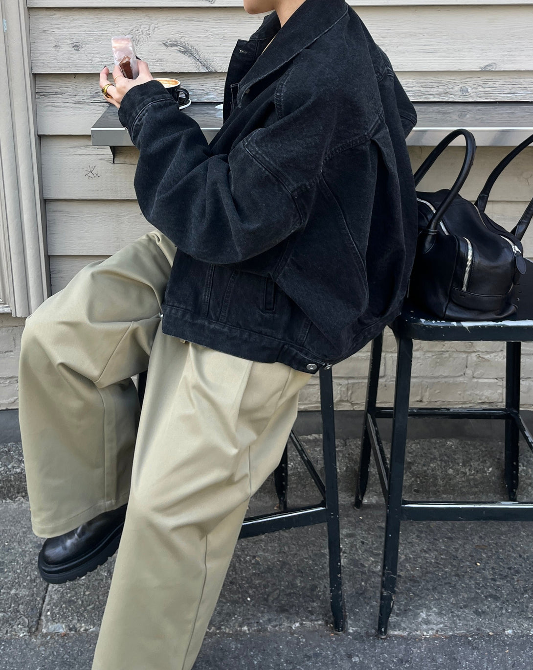 model 155cm / size free