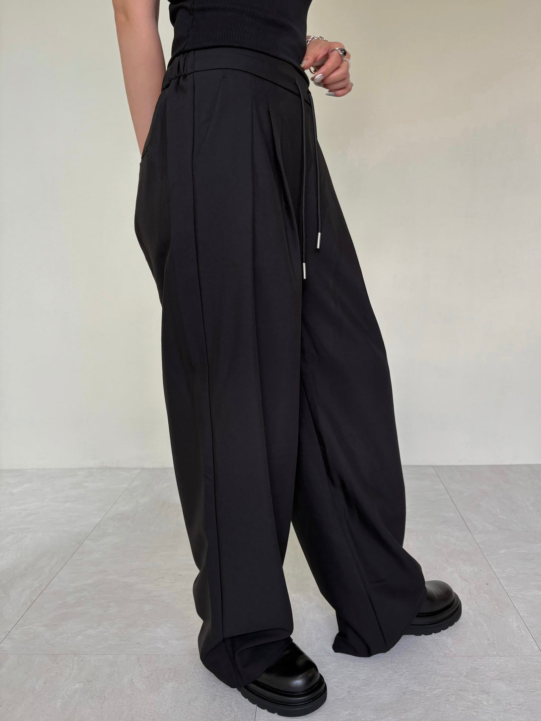 model 160cm / size M