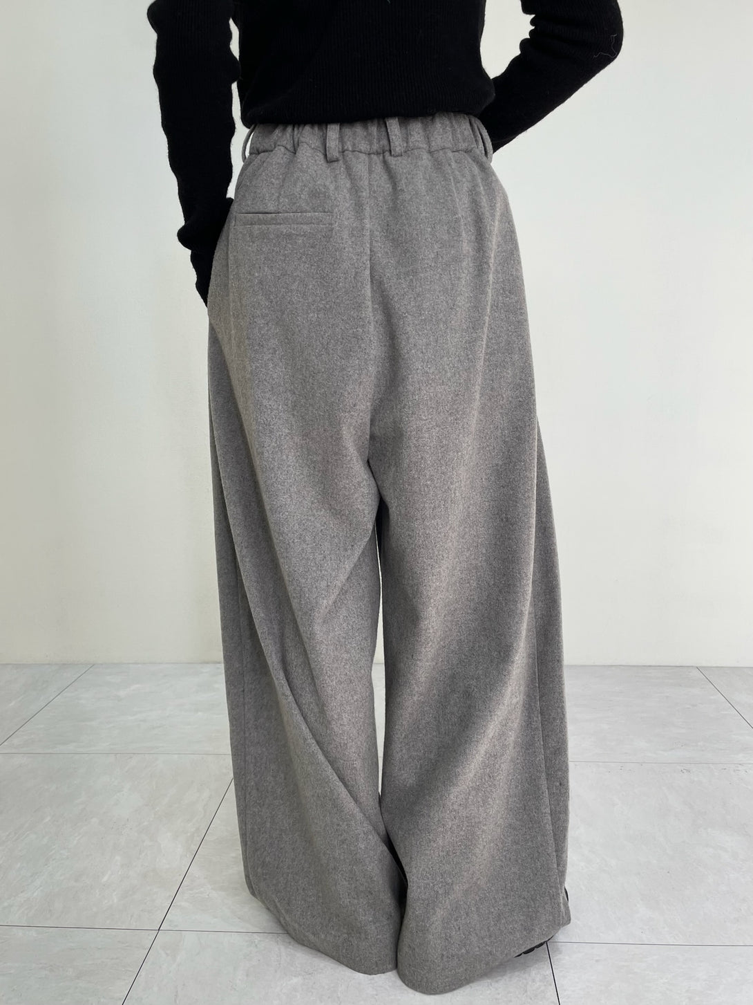 model 155cm / size S