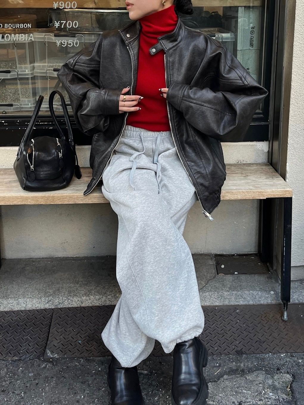 model 155cm / size free