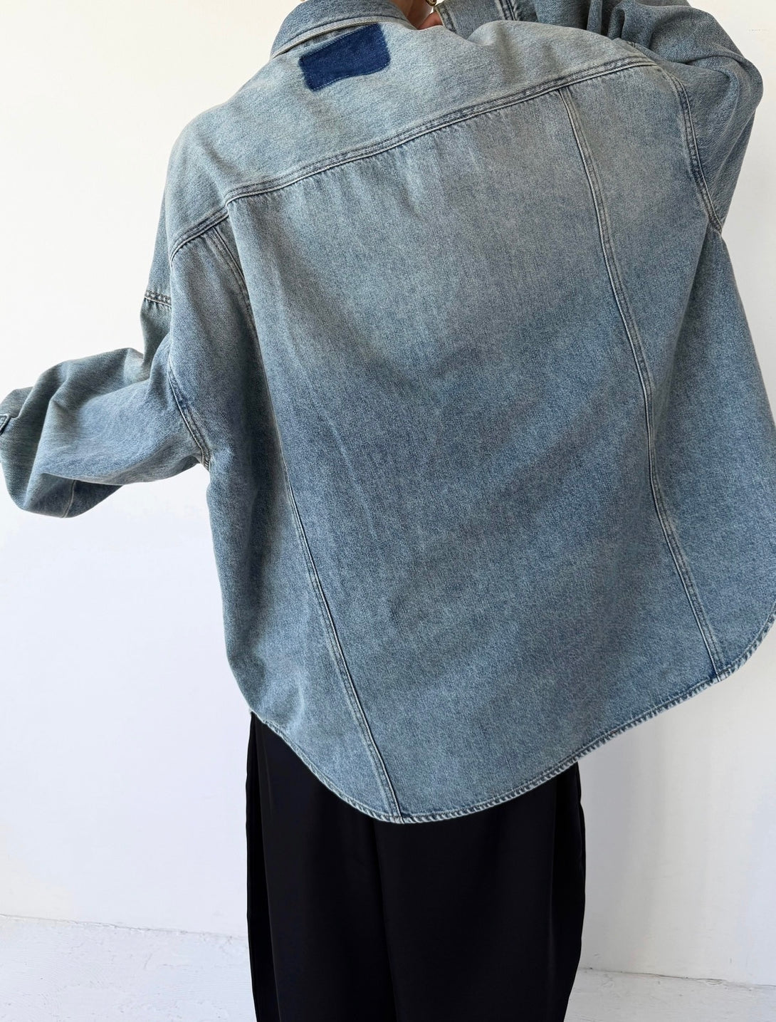 model 155cm / size free