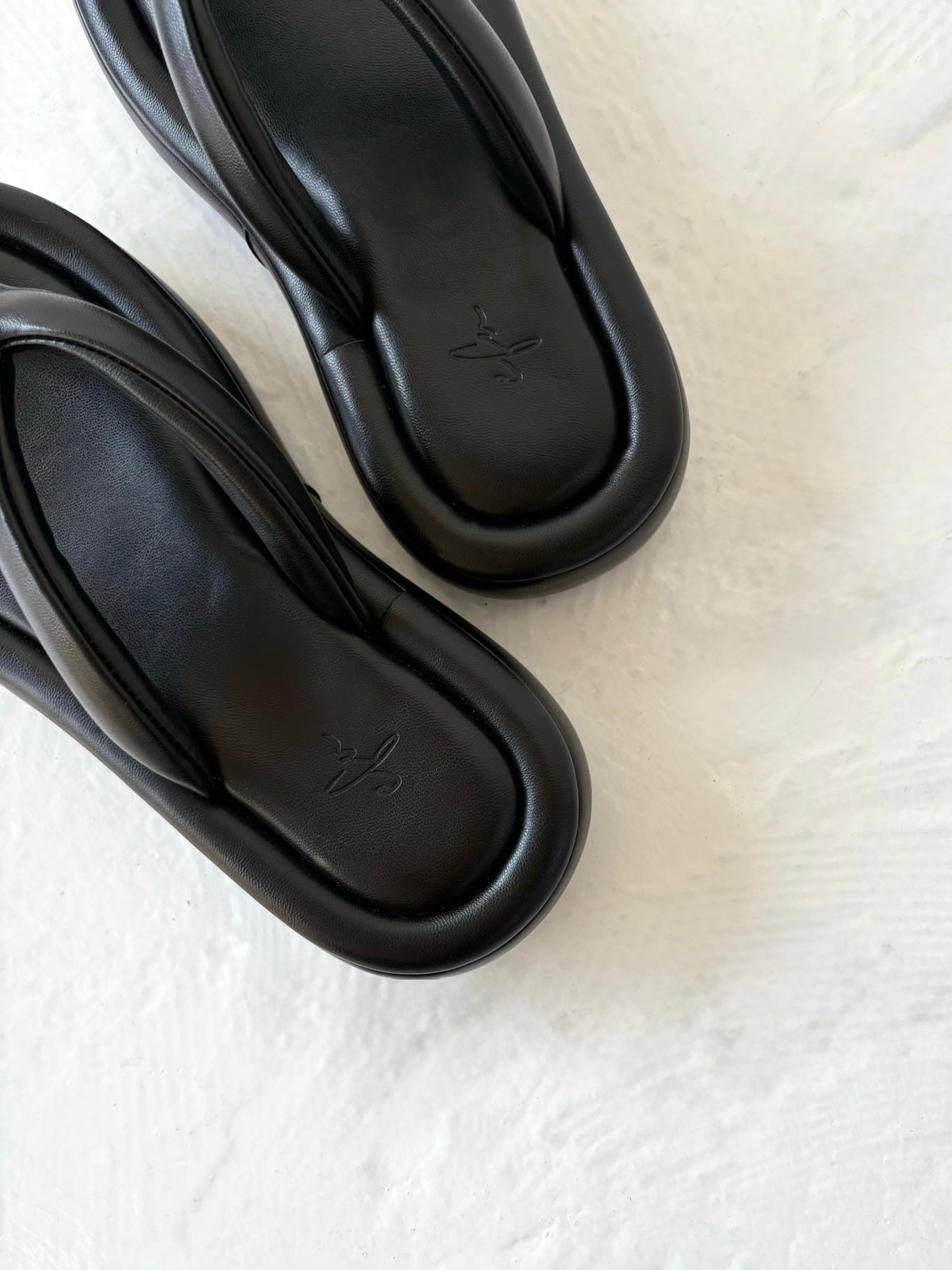 CHUNKY THONG SANDALS | efu(エフ)official通販サイト – efu official