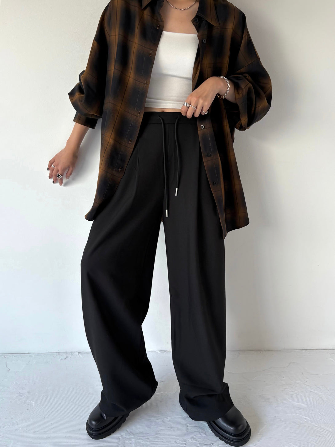 model 160cm / size M
