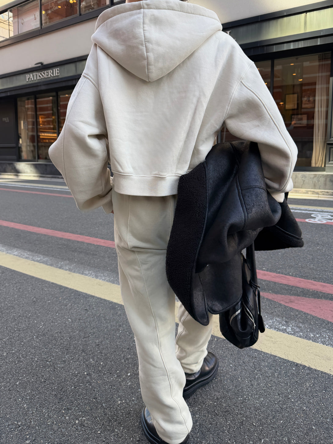 model 155cm / size free