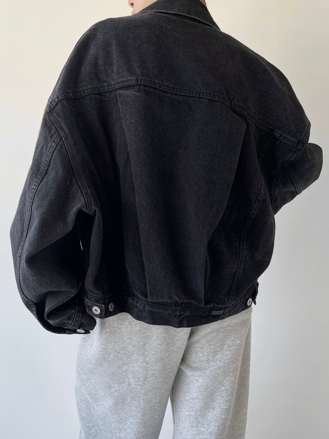 model 155cm / size free