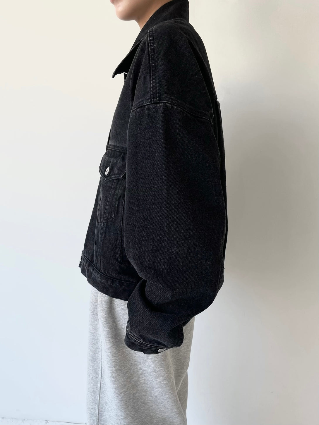 model 155cm / size free