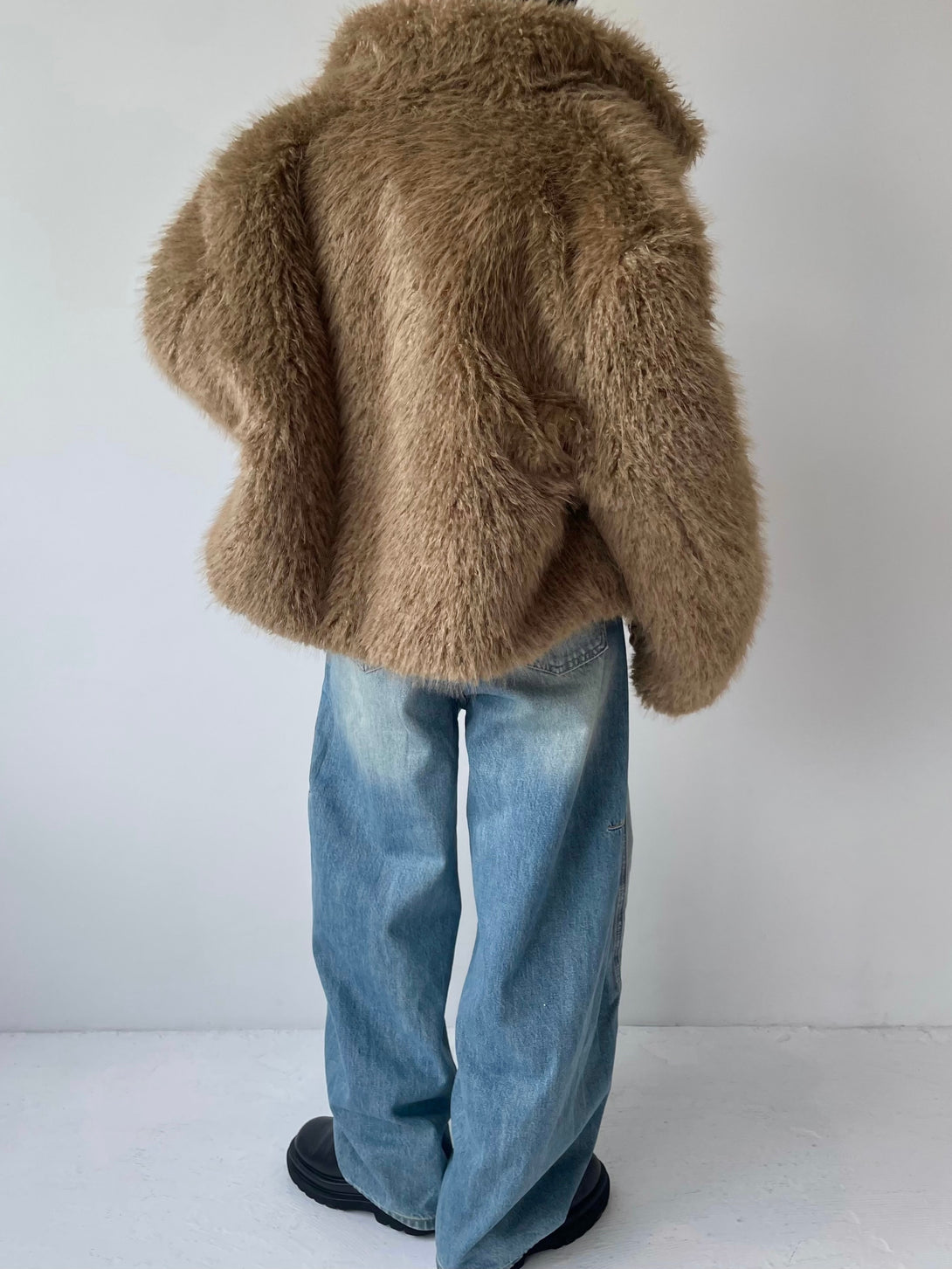 model 155cm / size free