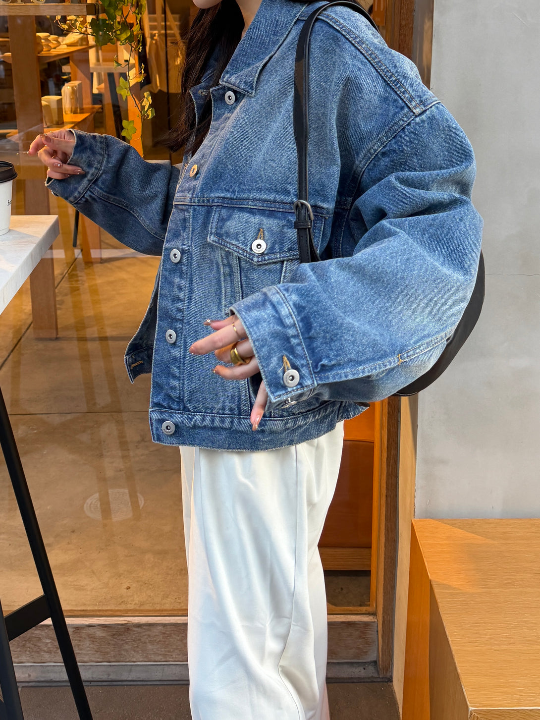 model 155cm / size free