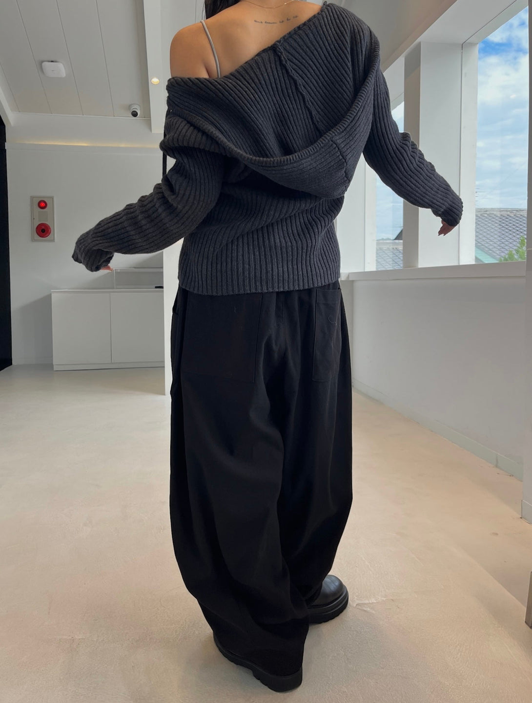 model 155cm / size free