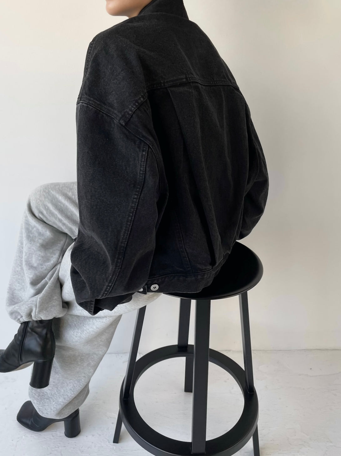 model 155cm / size free