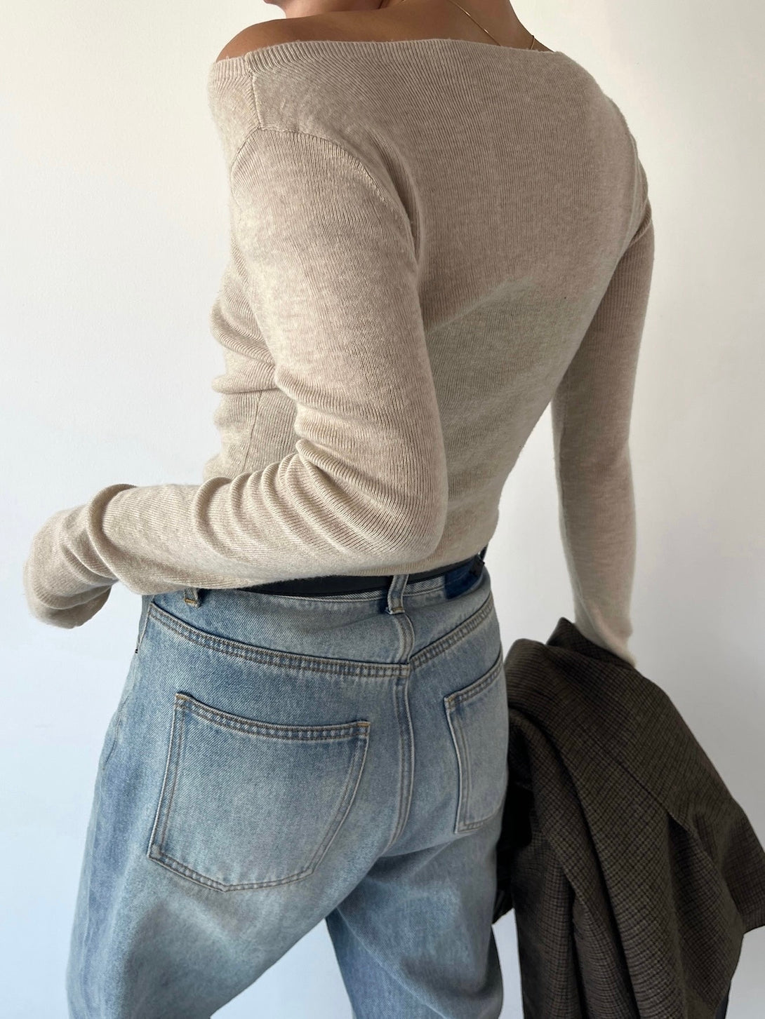 model 155cm / size free