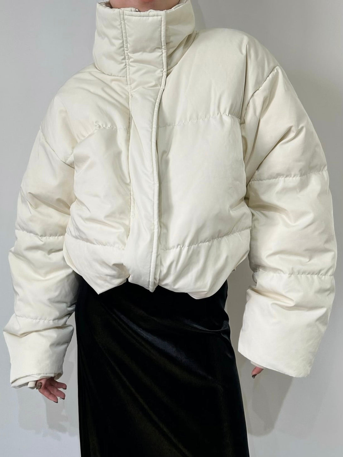 model 155cm / size free