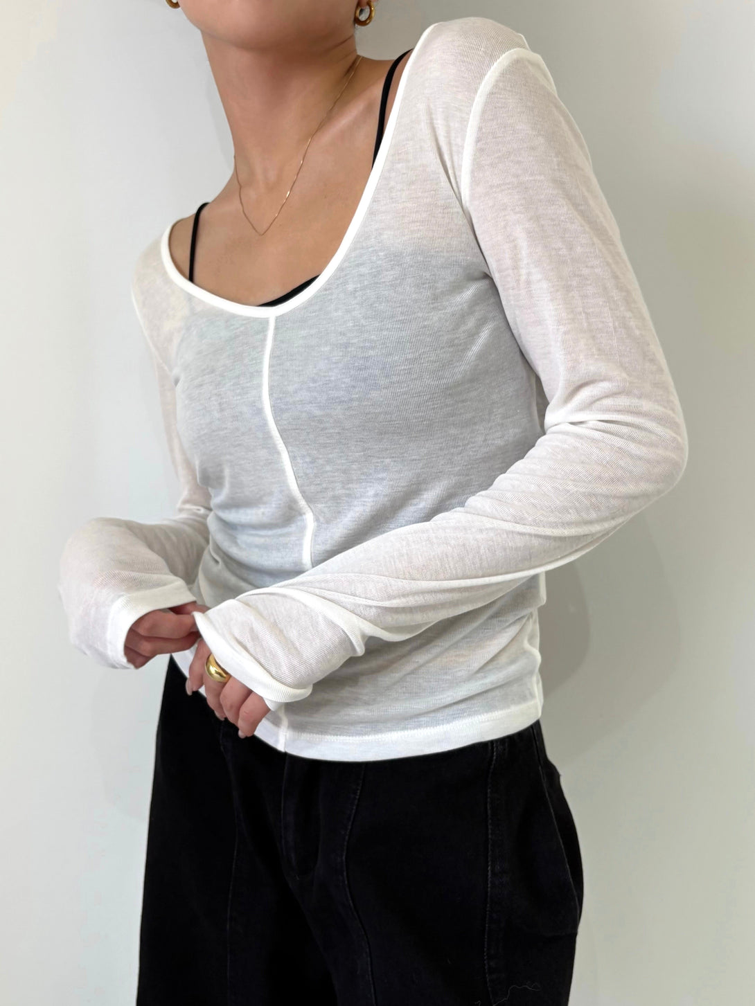 model 155cm / size free