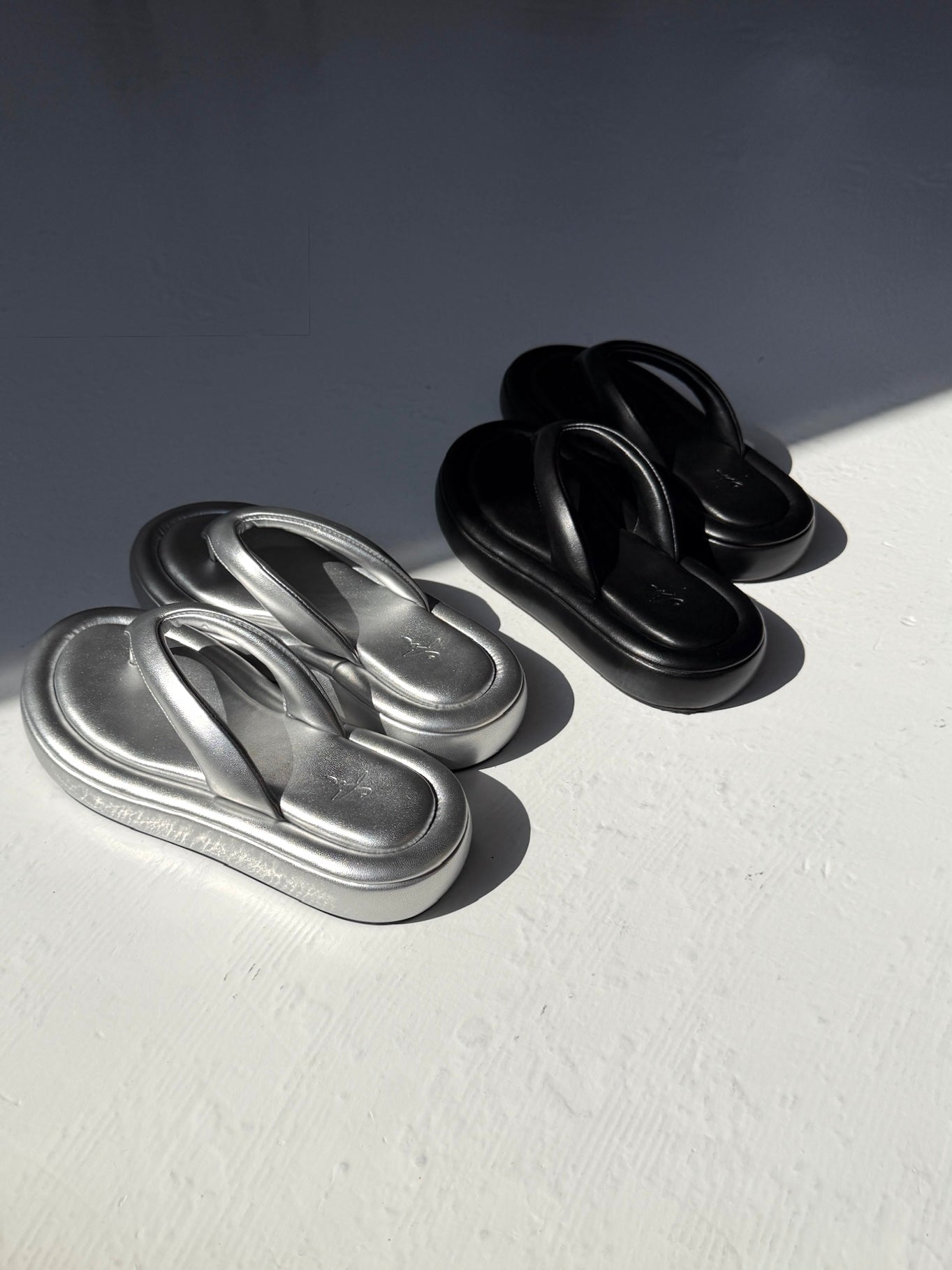 CHUNKY THONG SANDALS | efu(エフ)official通販サイト – efu official