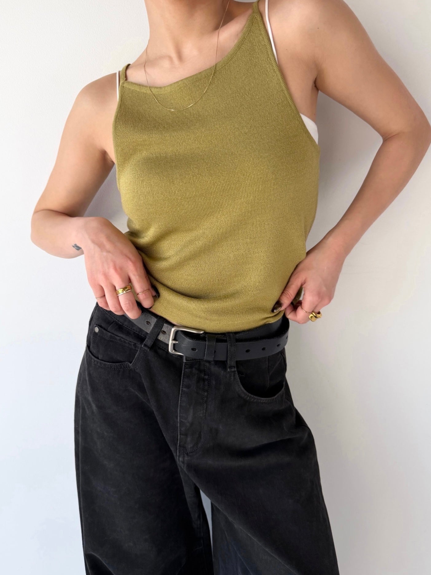efu EATHER SLEEVELESS TOP ホワイトF Sleeveless Layer - White