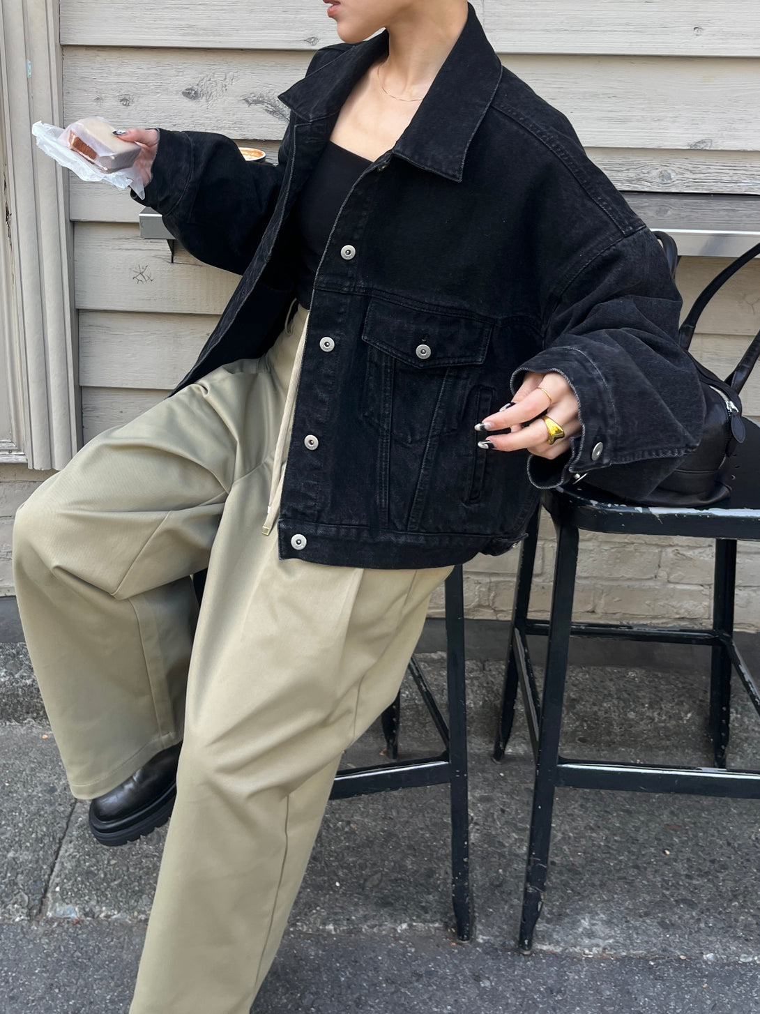 model 155cm / size free