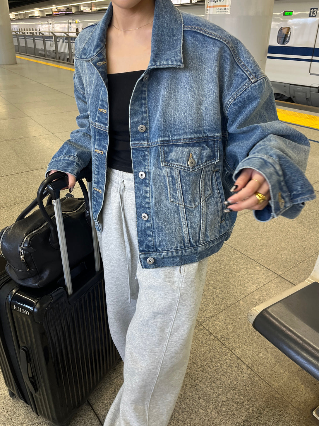 model 155cm / size free