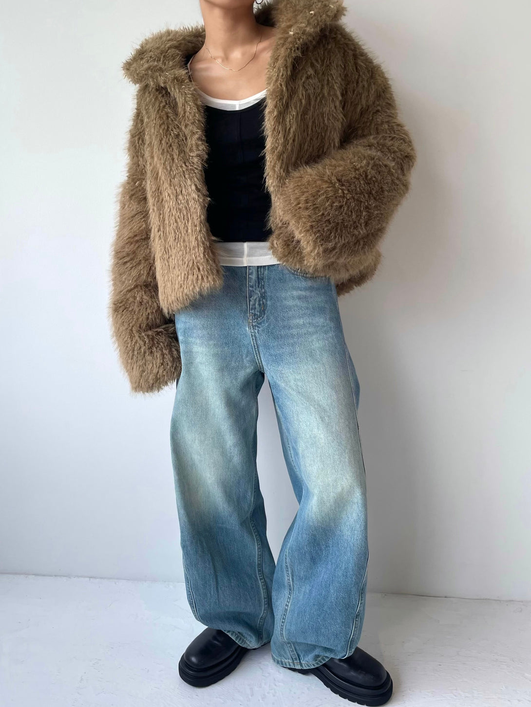 model 155cm / size free