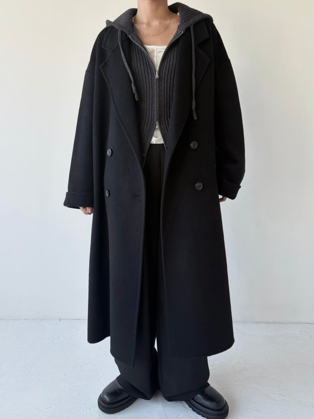 model 155cm / size free