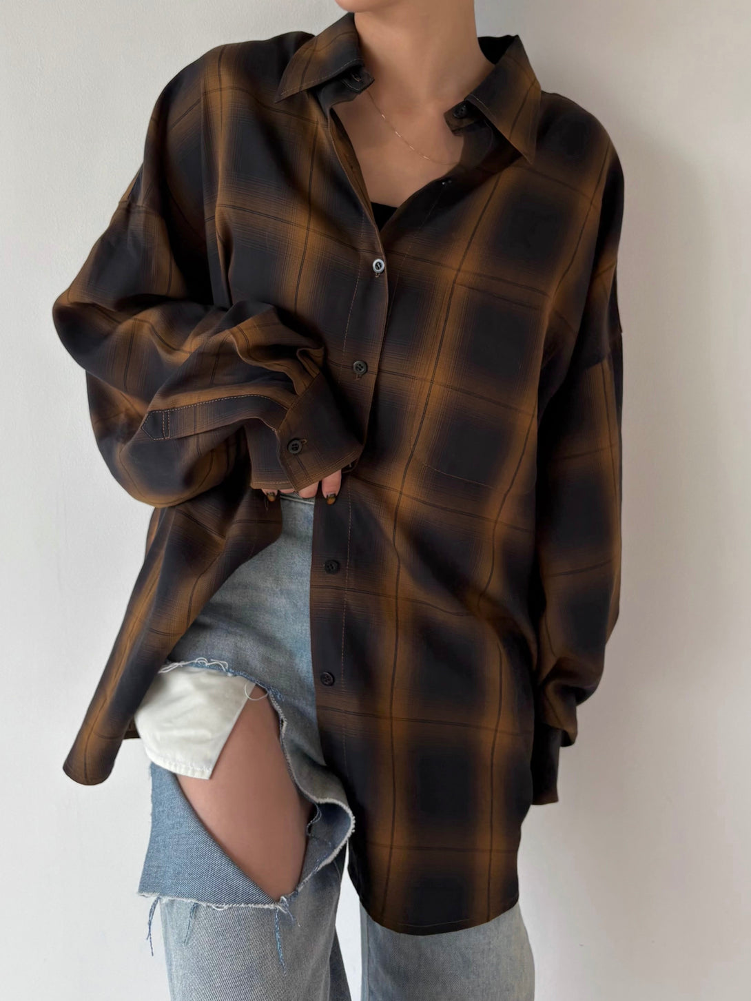 model 155cm / size free