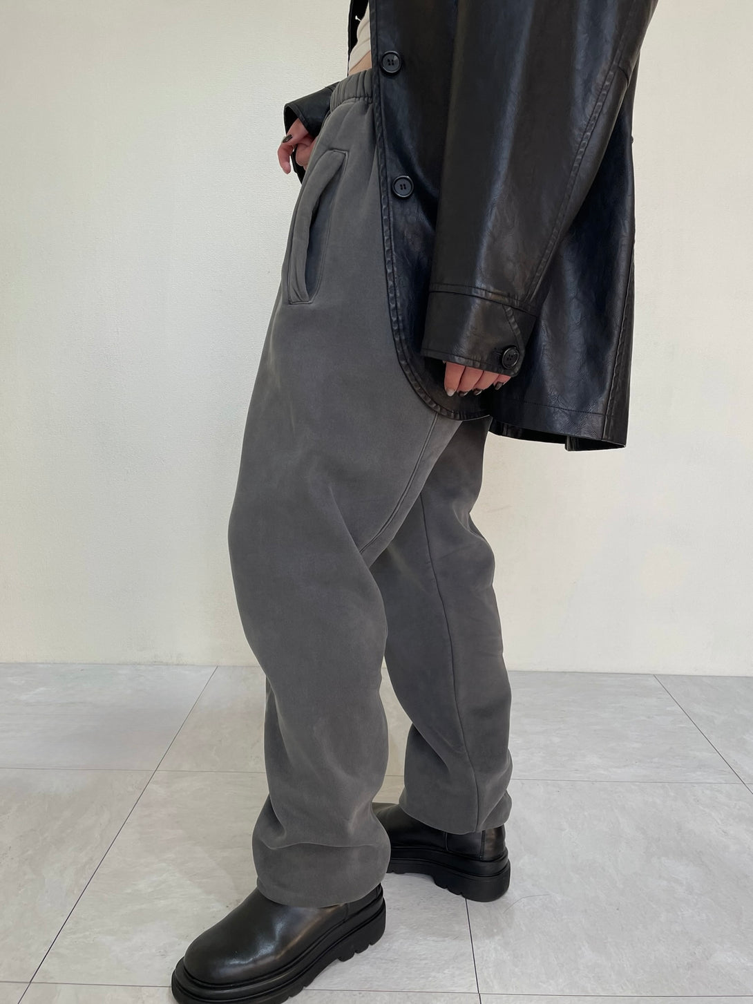 model 160cm / size M