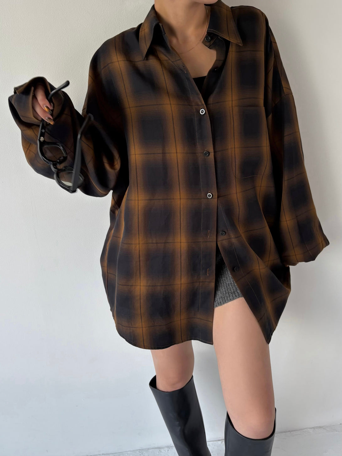 model 155cm / size free
