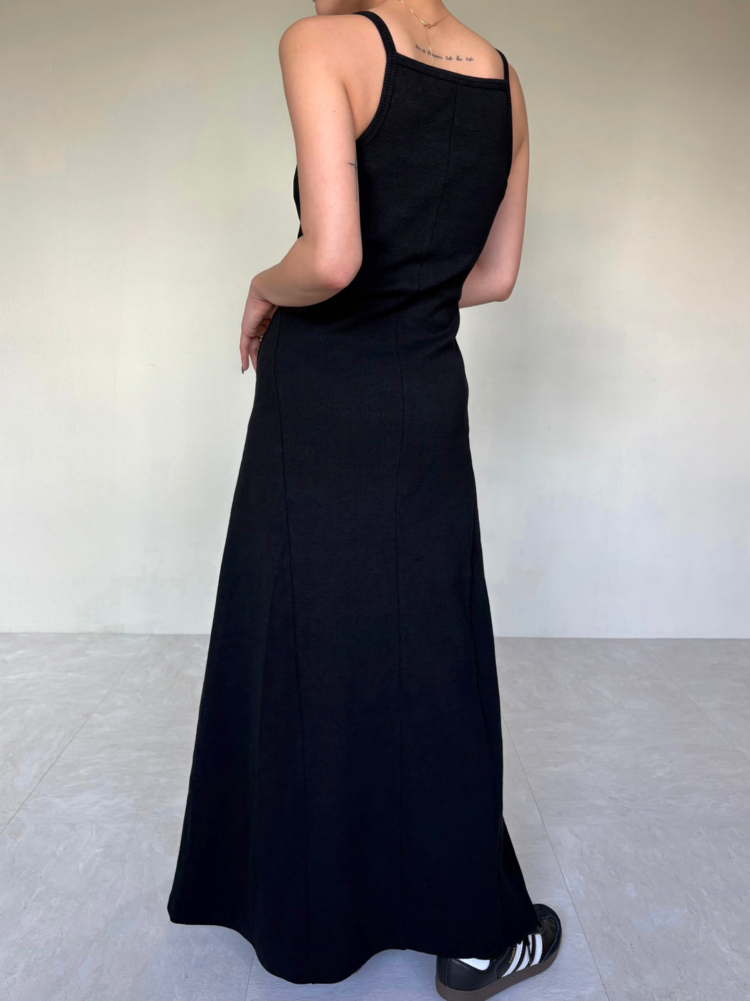 model 155cm / size S