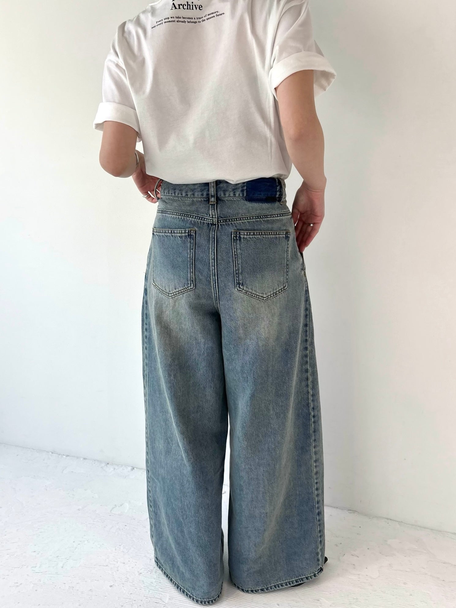パンツ efu VINTAGE TUCKED LOOSE DENIM VINTAGE TUCKED LOOSE DENIM | efu(エフ)official通販サイト – efu