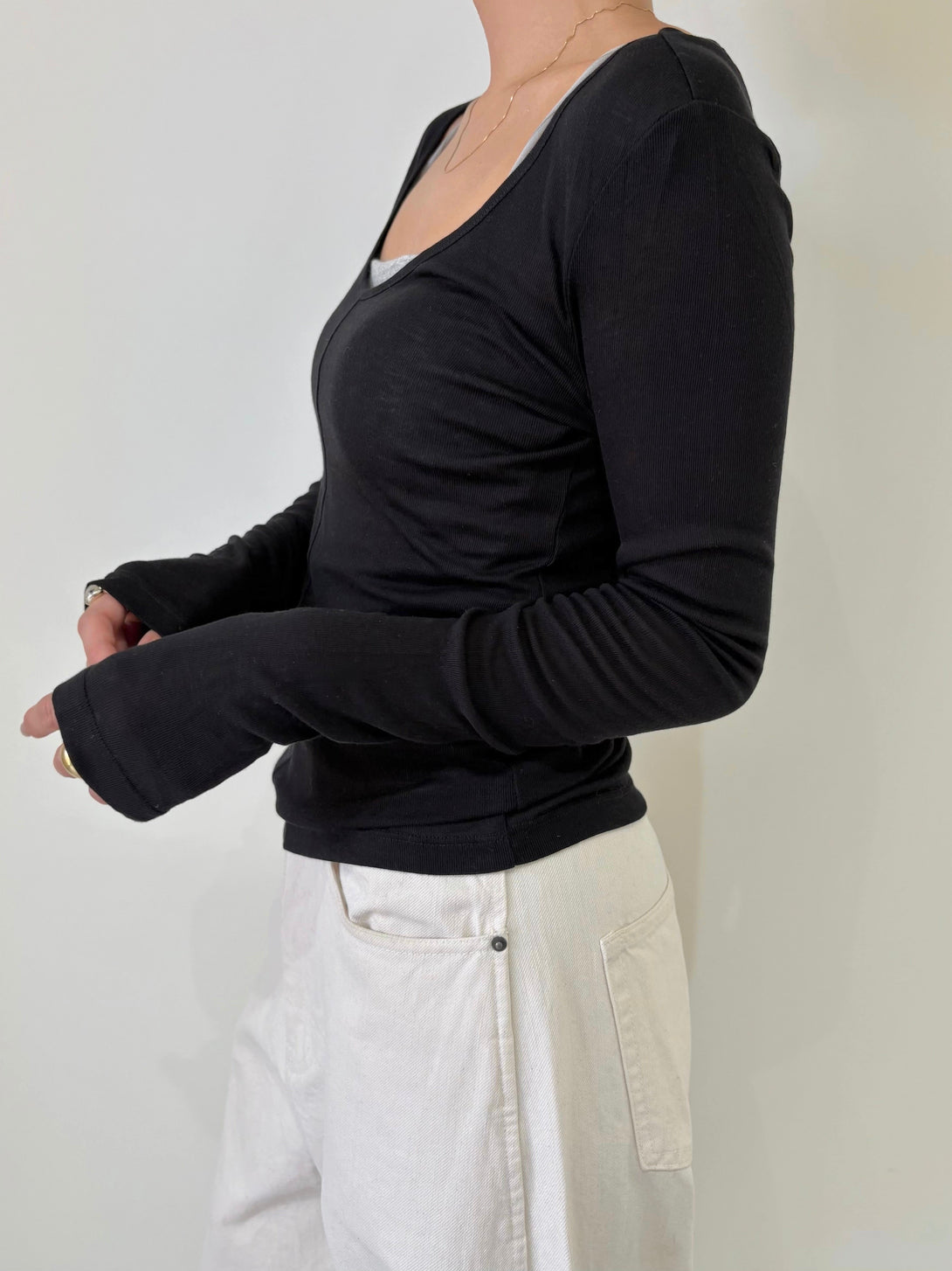 model 155cm / size free
