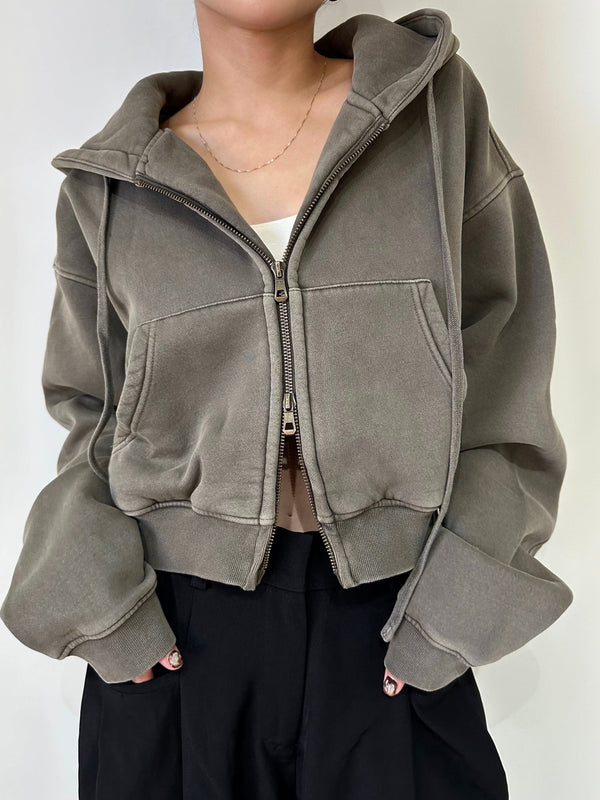 VINTAGE SHORT HOODIE (一部：11月下旬〜12月上旬発送予定)