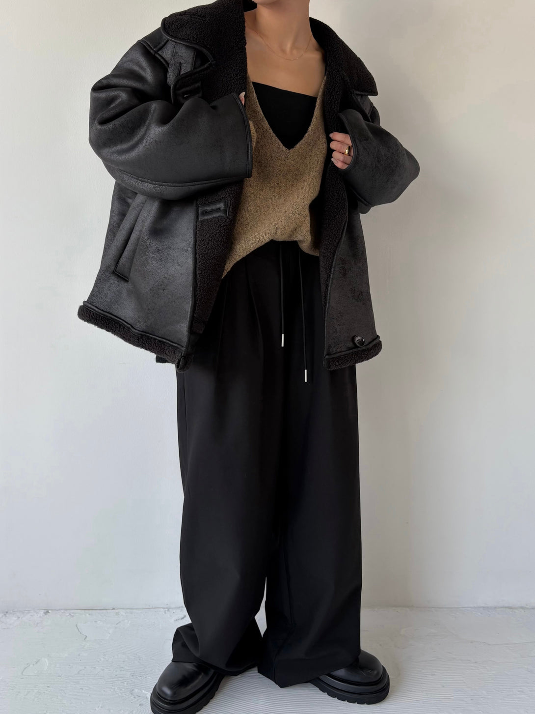 model 155cm / size free