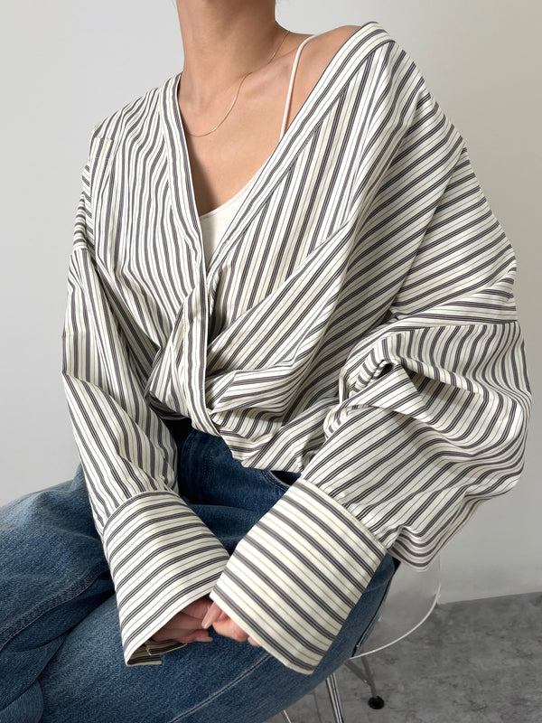 【PRE ORDER】BALLOON HEM SHIRT (4月上旬〜4月中旬発送予定)