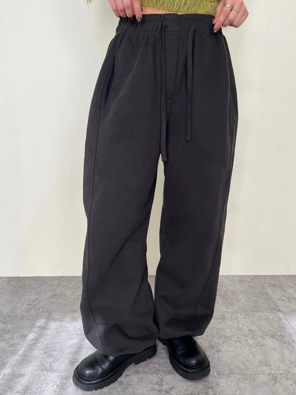 VOLUME SWEAT PANTS