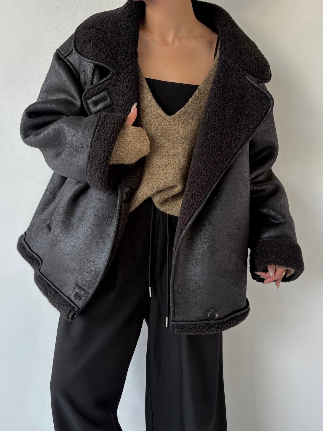 model 155cm / size free