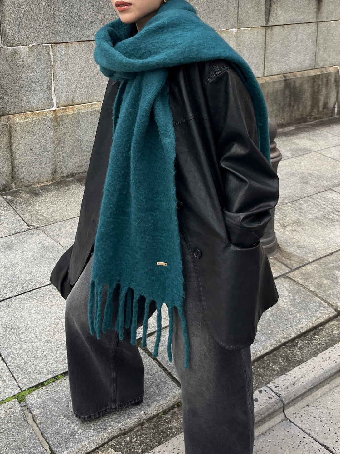 model 155cm / size free