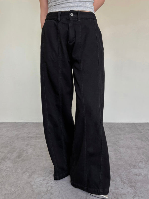 【PRE ORDER】CURVED BLACK DENIM (6月下旬〜7月上旬発送予定)