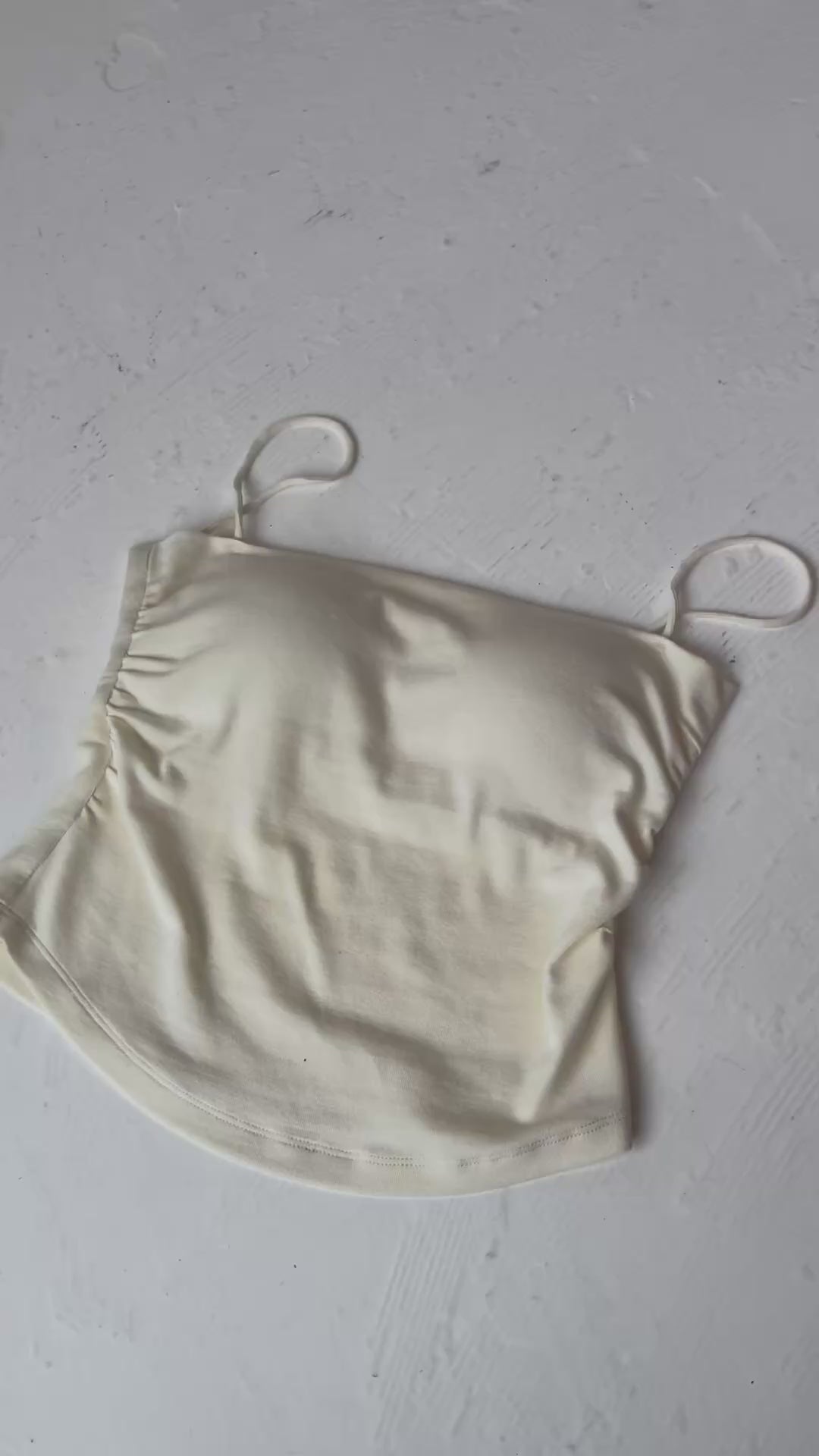 efu PAD IN GATHER CAMISOLE アイボリー 新品 PAD IN GATHER CAMISOLE | efu(エフ)official通販サイト – efu official