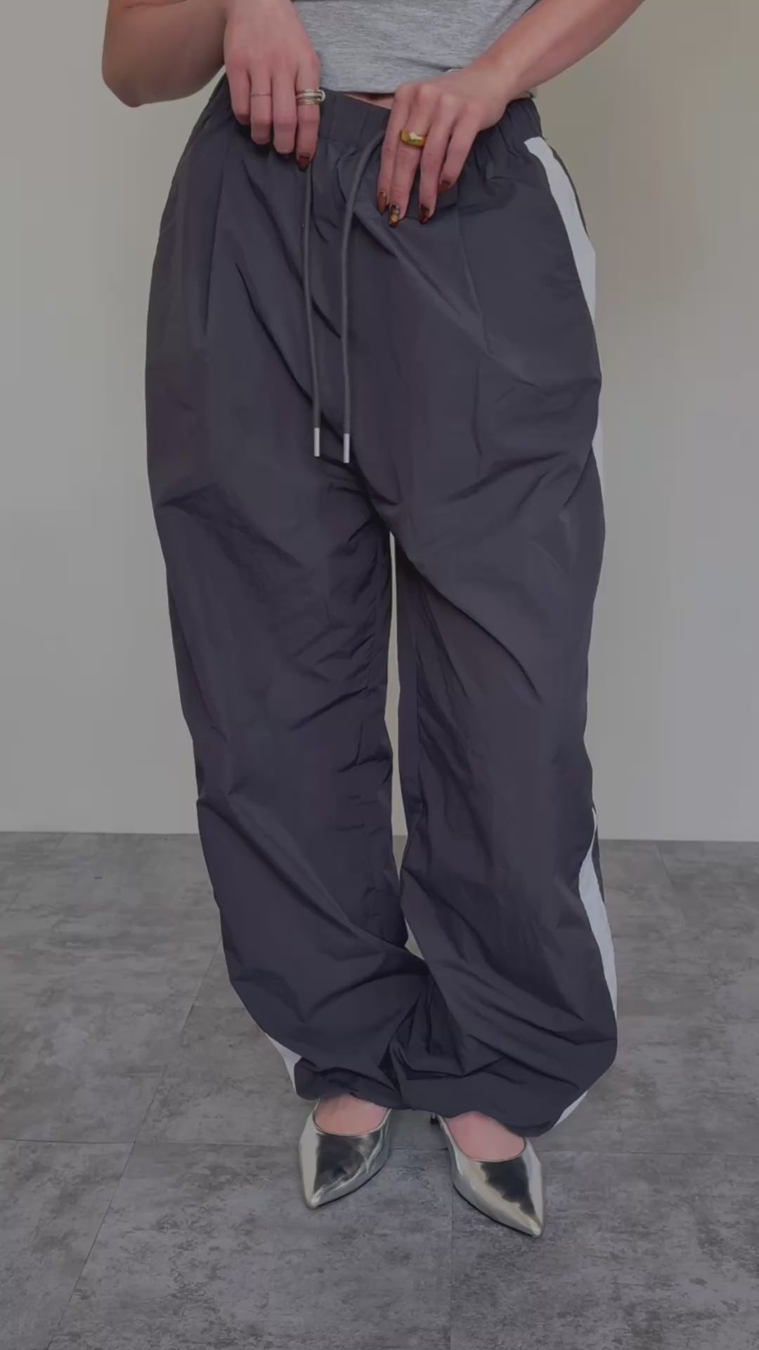 【efu】NYLON LINE PANTS SIDE LINE NYLON PANTS | efu(エフ)official通販サイト – efu