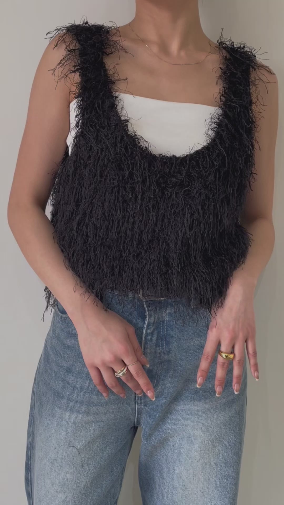 トップス efu FEATHER SLEEVELESS TOP FEATHER SLEEVELESS TOP | efu(エフ)official通販サイト – efu