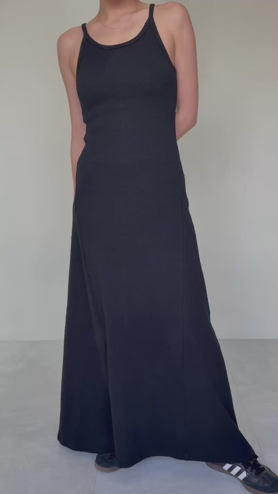 model 155cm / size S